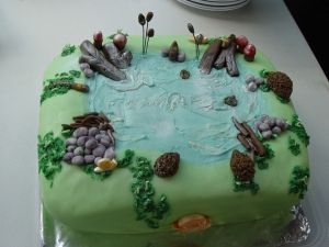 Pond cake